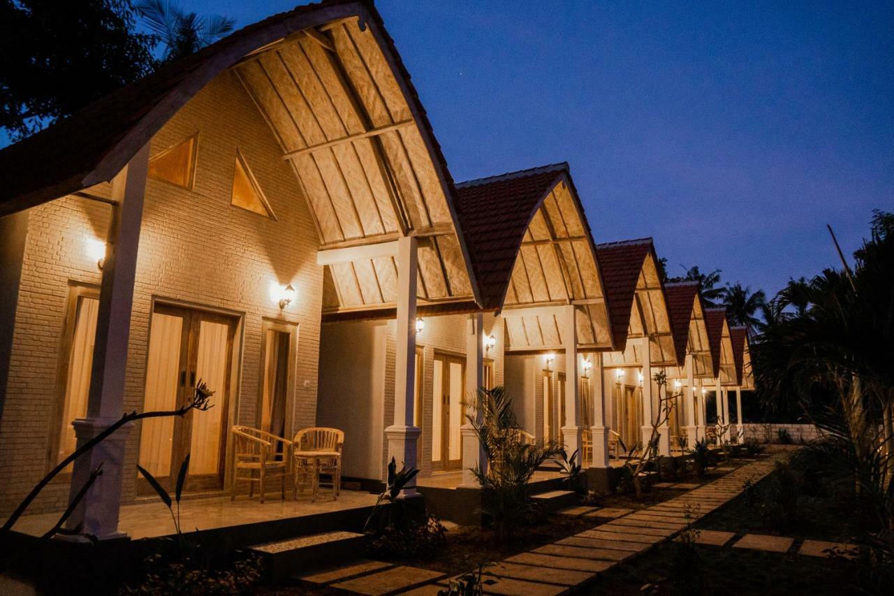 Kayu Kuning Cottage Toyapakeh Buitenkant foto